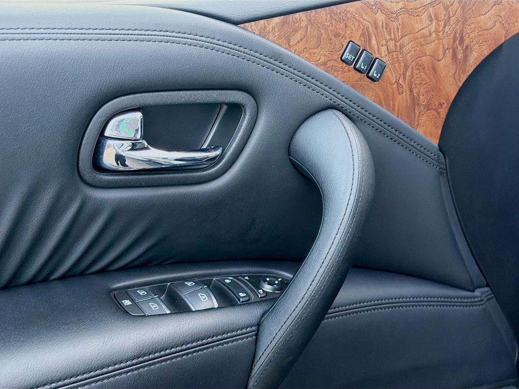 Used 2024 Nissan Armada SL image 24