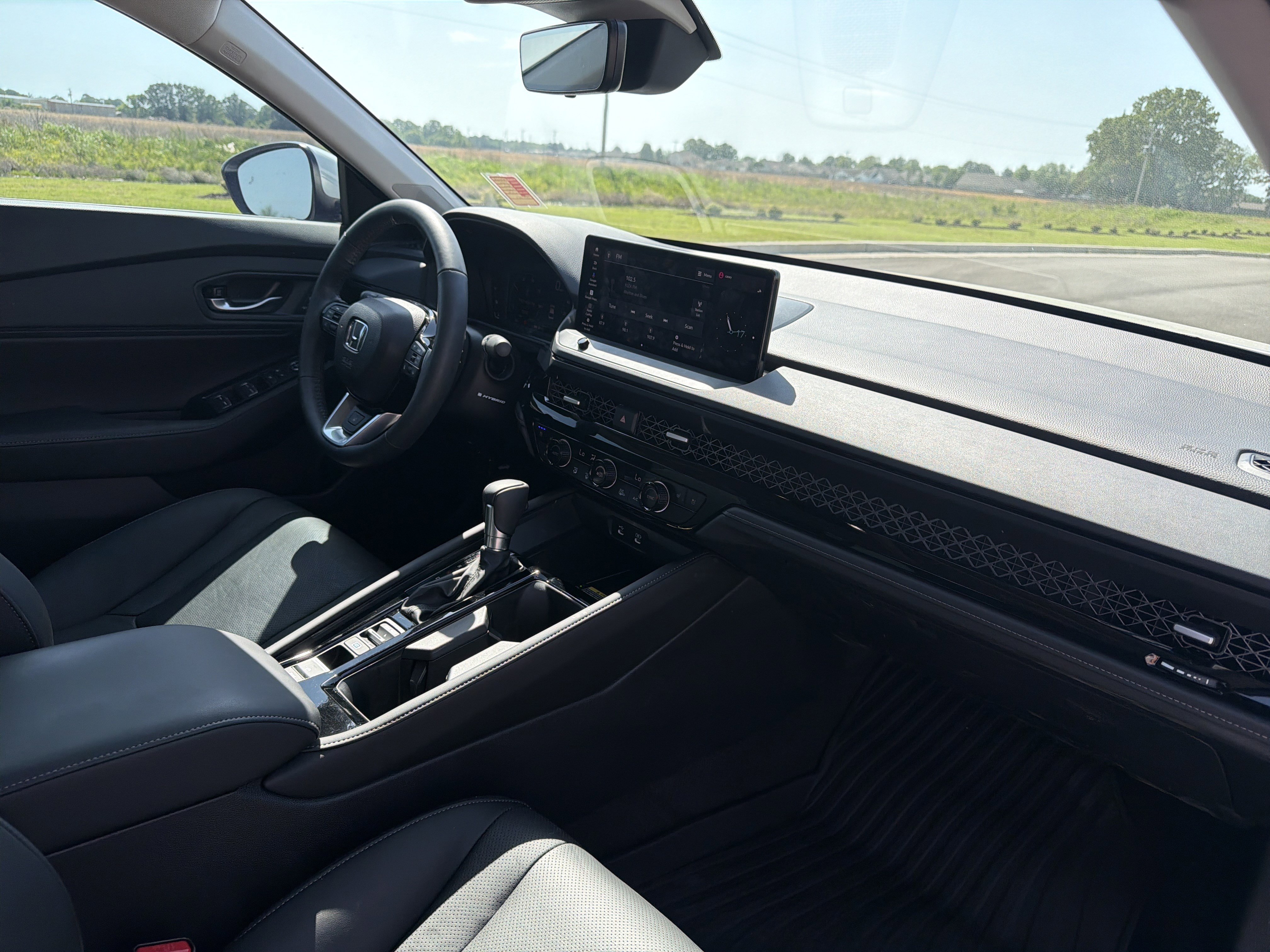 Certified 2025 Honda Accord Touring image 16