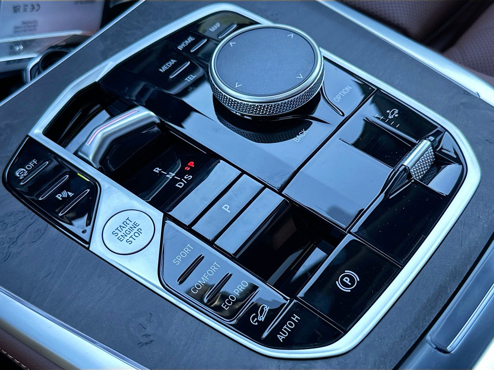 New 2026 BMW X7 xDrive40i w/ M Sport Package image 14