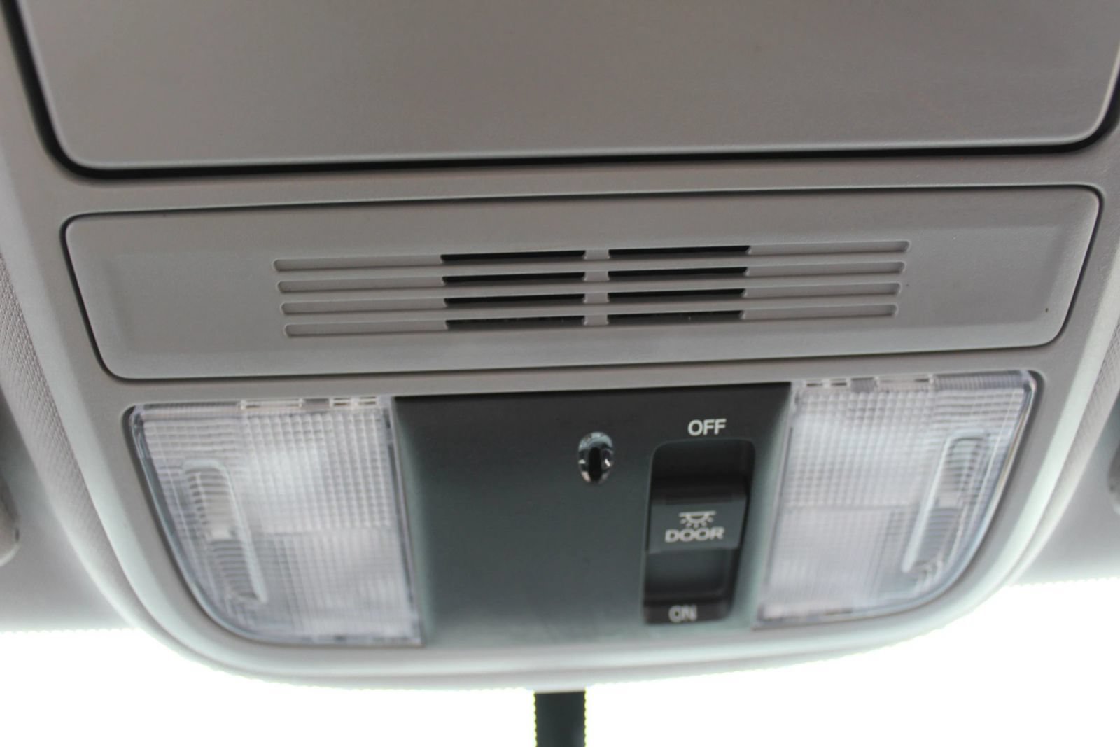 Used 2020 Honda Odyssey LX image 26