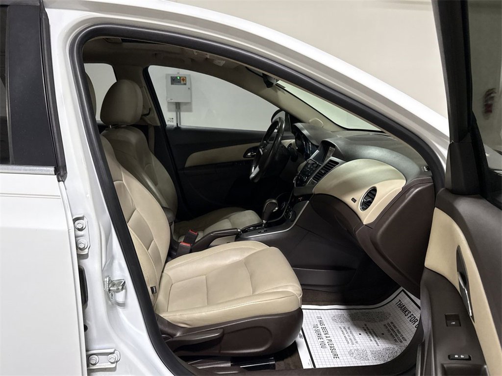 Used 2015 Chevrolet Cruze LTZ w/ Sun, Sound and Sport Package image 22