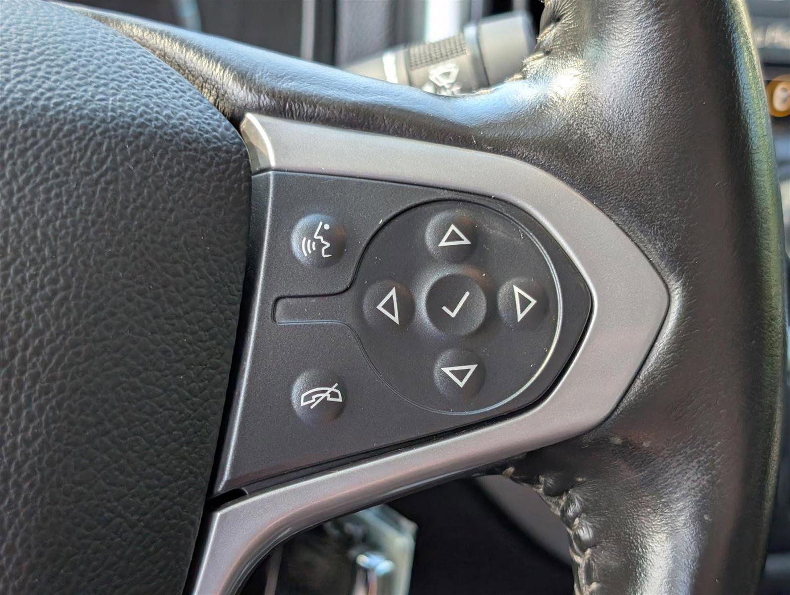 Used 2022 Chevrolet Colorado ZR2 w/ ZR2 Dusk Special Edition image 23