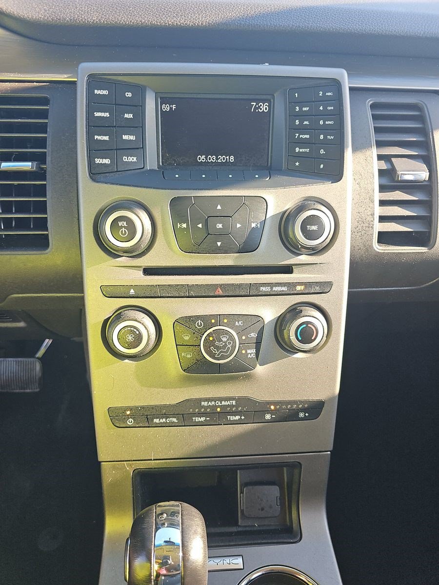Used 2019 Ford Flex SE FWD image 13
