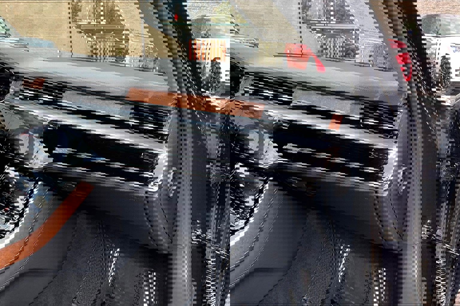 Used 2019 Audi A8 L 3.0T w/ Executive Package image 18