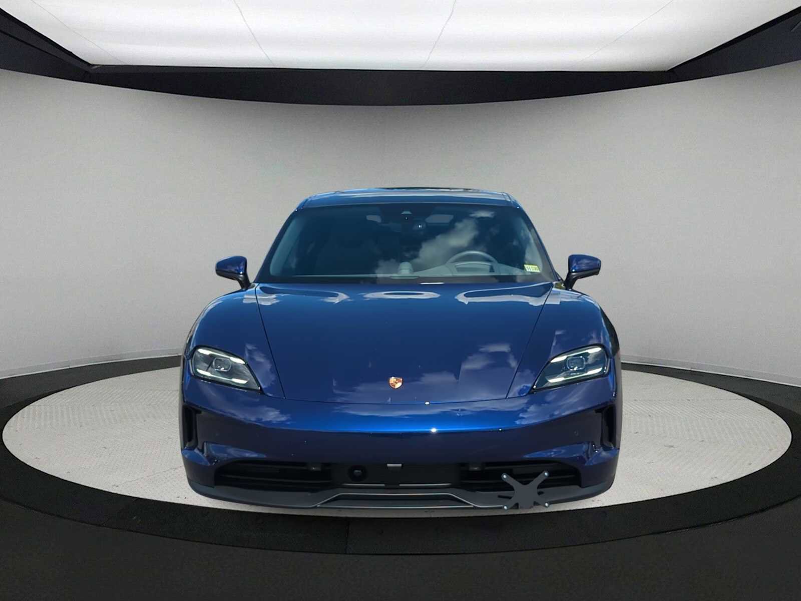 Used 2025 Porsche Taycan 4S image 3