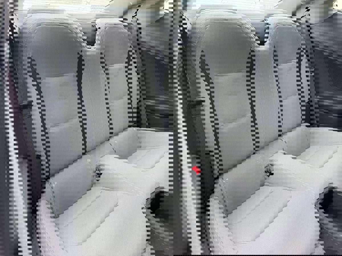 Used 2023 Chevrolet Camaro LT image 17