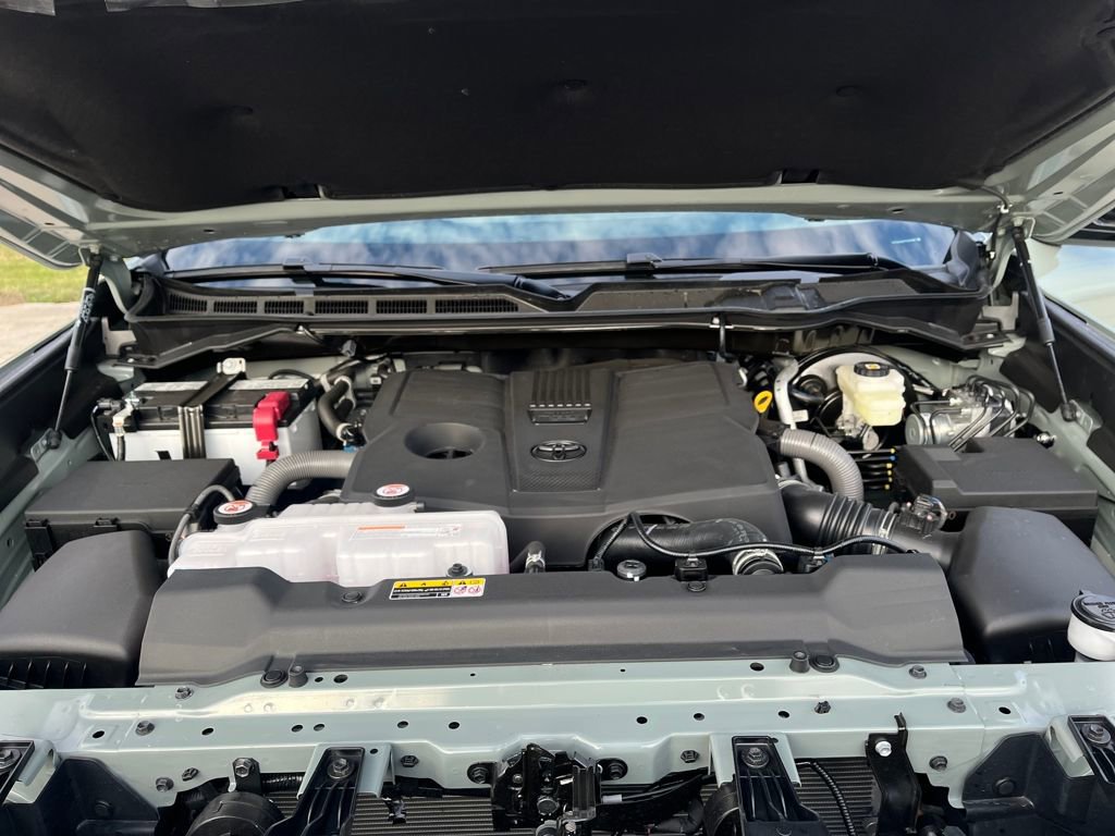 Used 2026 Toyota Tundra Limited image 27