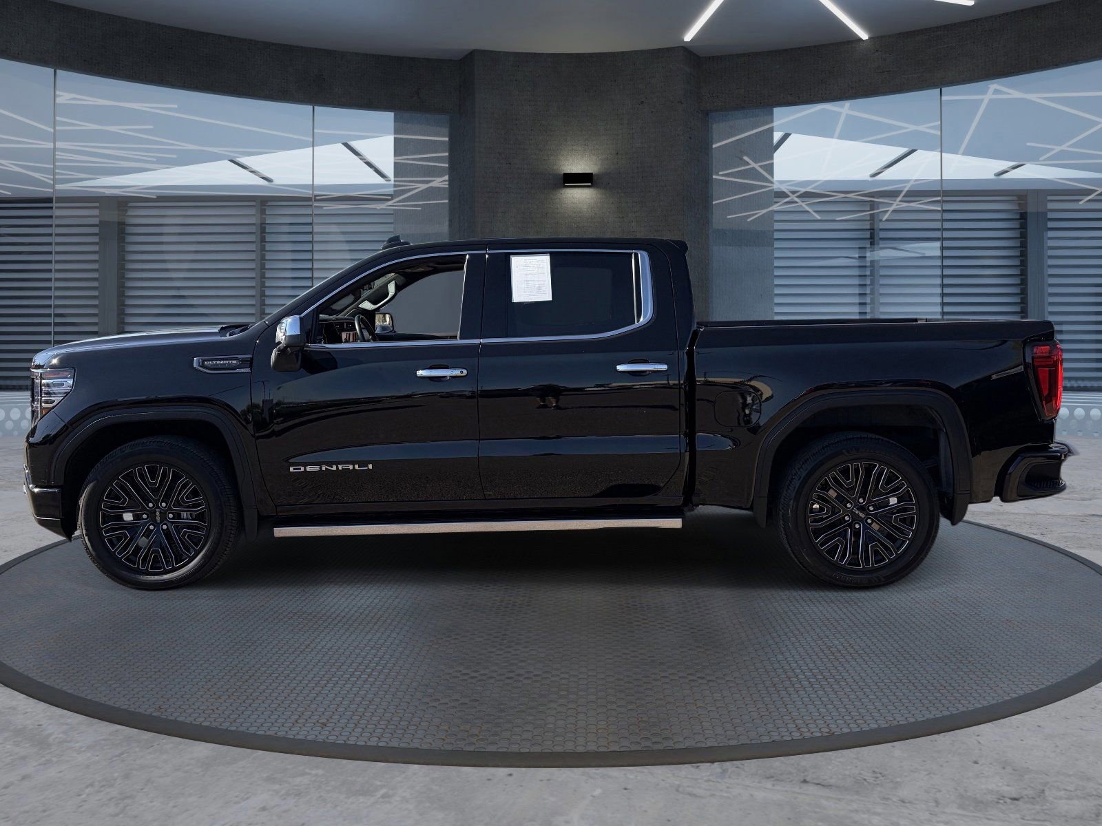 Certified 2022 GMC Sierra 1500 Denali Ultimate AWD/4WD image 3