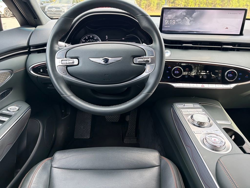 Used 2023 Genesis GV70 2.5T w/ Advanced Package image 2