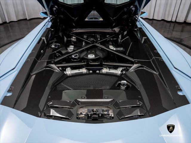 Used 2015 Lamborghini Aventador LP 700-4 AWD/4WD image 29