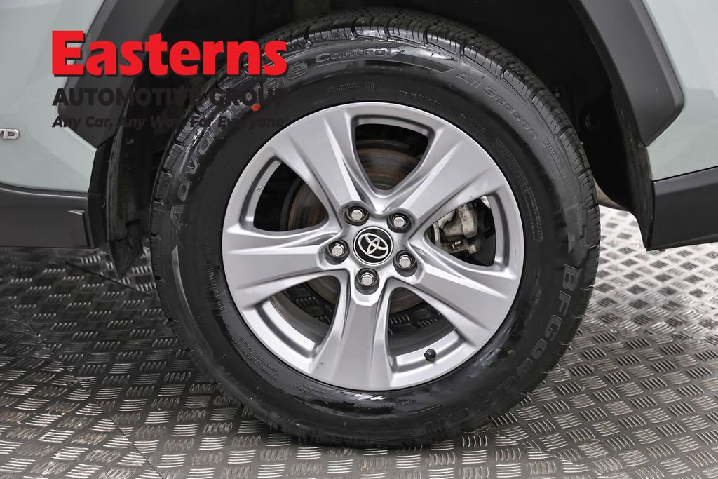 Used 2022 Toyota RAV4 XLE image 33