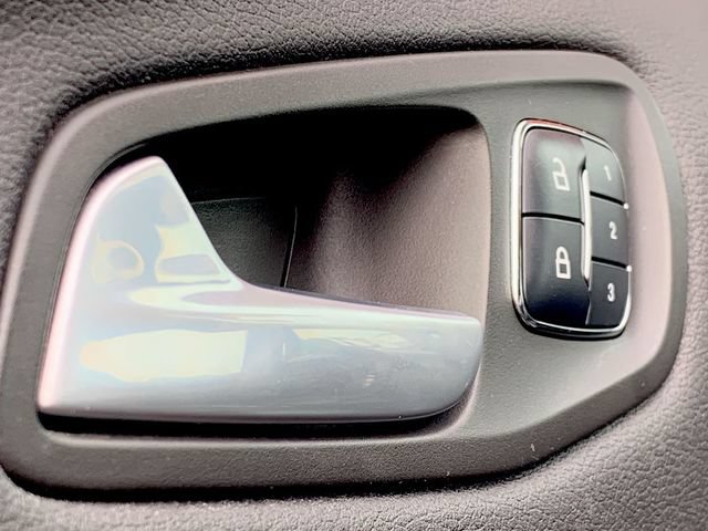 Used 2015 Ford Escape Titanium AWD/4WD image 14