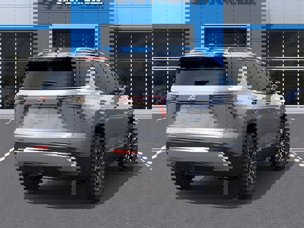 New 2026 Chevrolet Equinox LT w/ Safety and Technology Package image 5