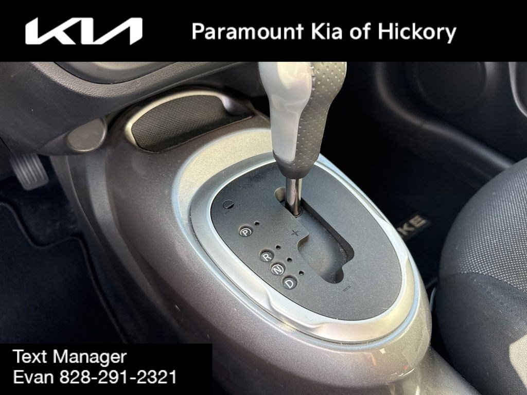 Used 2014 Nissan Juke S image 20