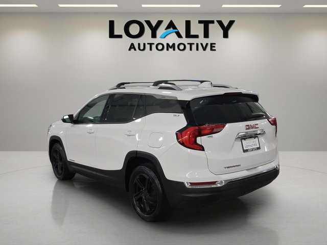 Used 2020 GMC Terrain SLT FWD image 3