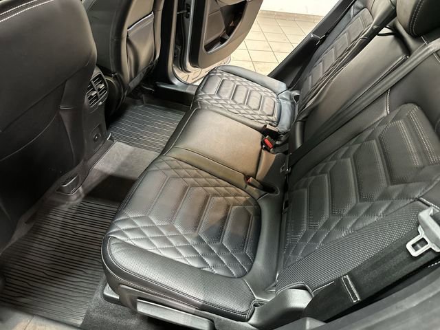 Used 2023 Ford Escape Platinum w/ Premium Technology Package image 21