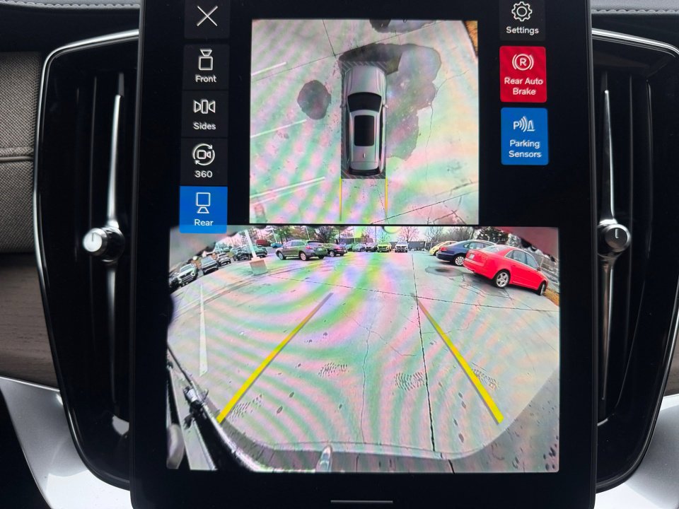 New 2026 Volvo XC90 T8 Plus w/ Protection Package Premier image 19