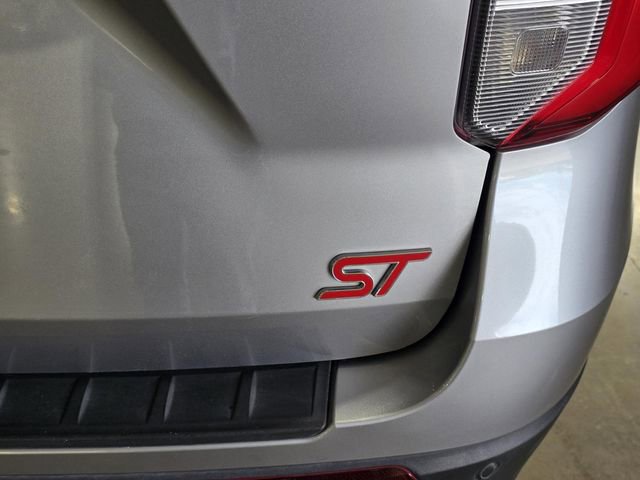 Used 2021 Ford Explorer ST w/ Equipment Group 401A image 2