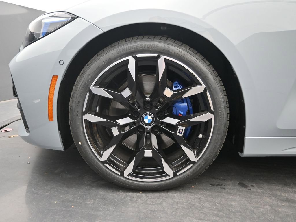 New 2026 BMW M440i Coupe RWD image 4