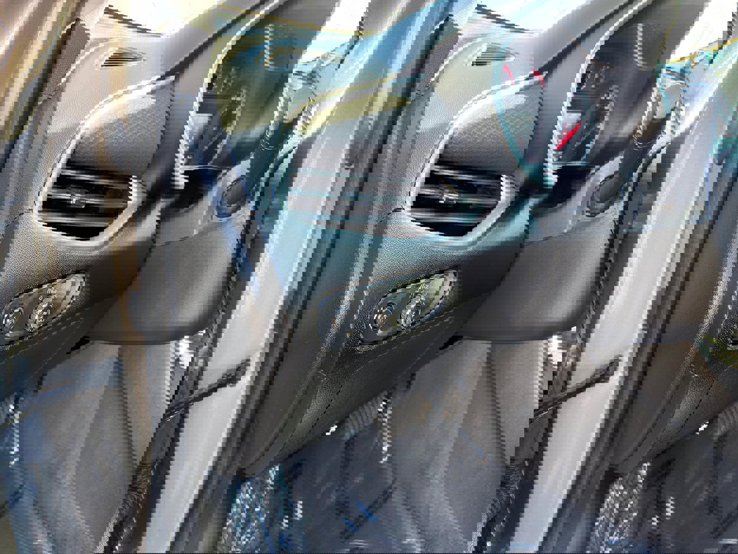 Used 2023 Chevrolet Malibu LT image 24