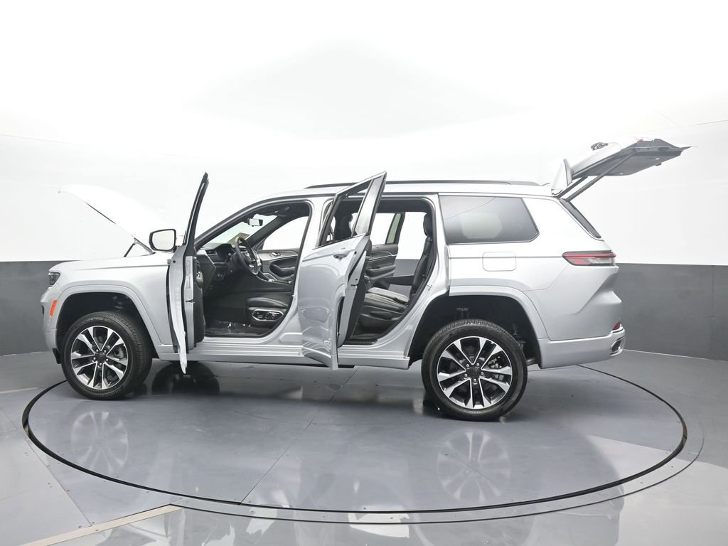 Used 2024 Jeep Grand Cherokee L Overland w/ Advanced Protech Group III image 85