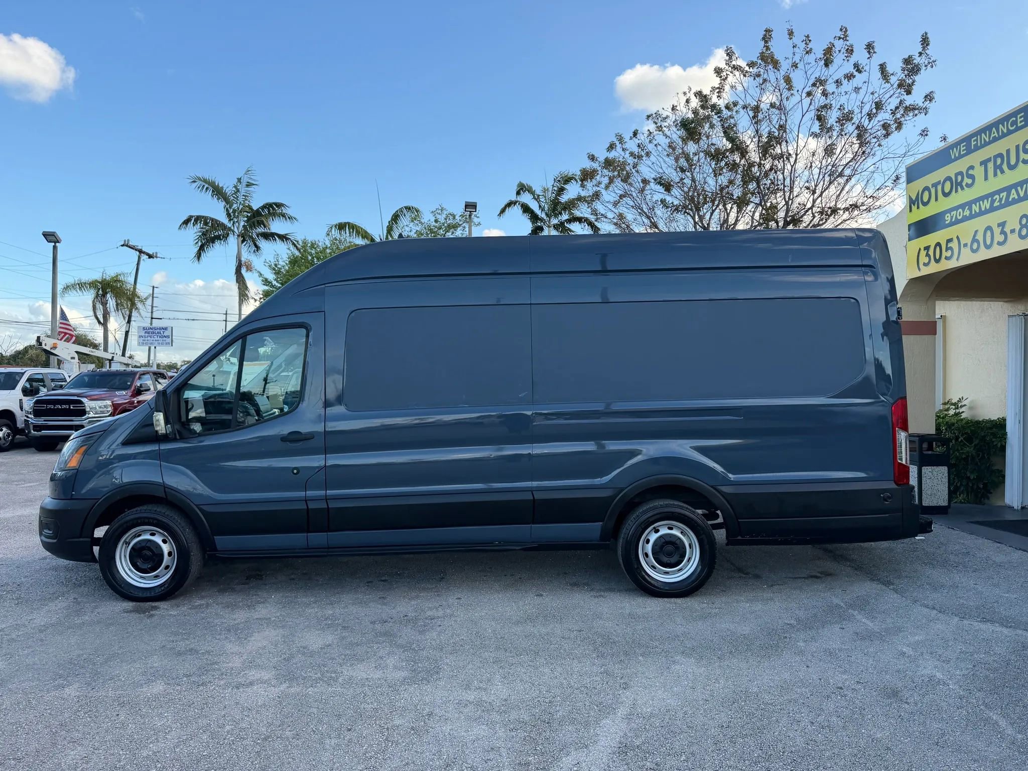 Used 2020 Ford Transit 250 148 High Roof Extended RWD image 2