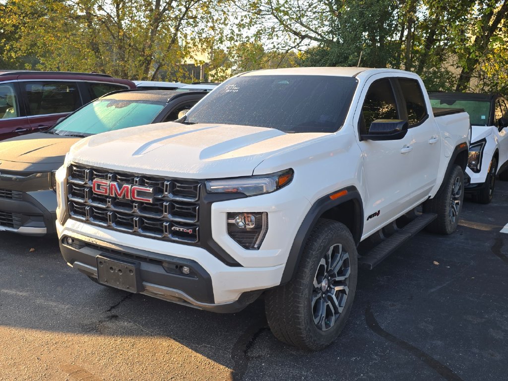 Used 2024 GMC Canyon AT4 w/ Canyon Safety Plus Package AWD/4WD image 3