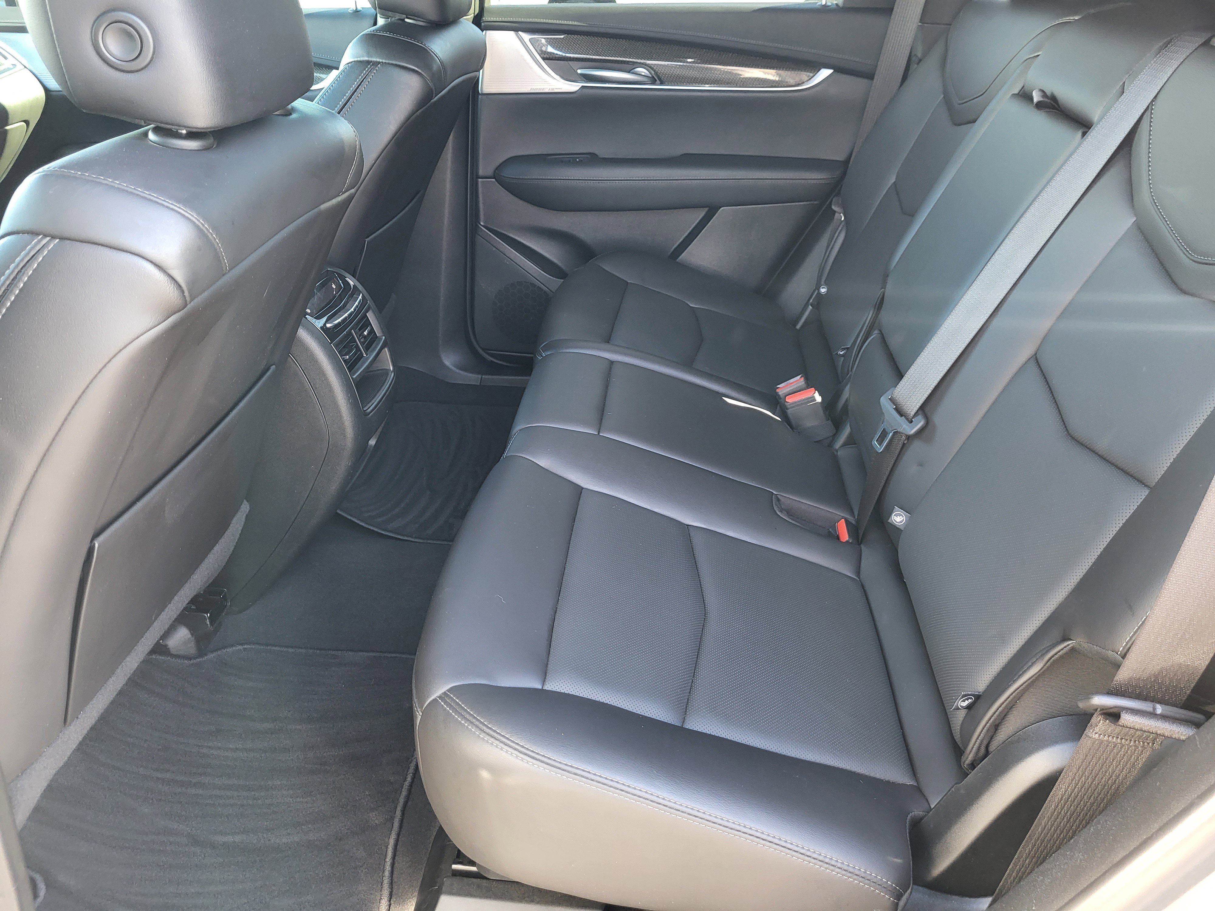 Used 2023 Cadillac XT5 Sportv w/ Technology Package image 15