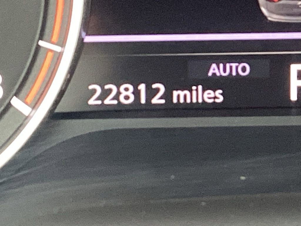 Used 2025 Nissan Rogue SV image 4