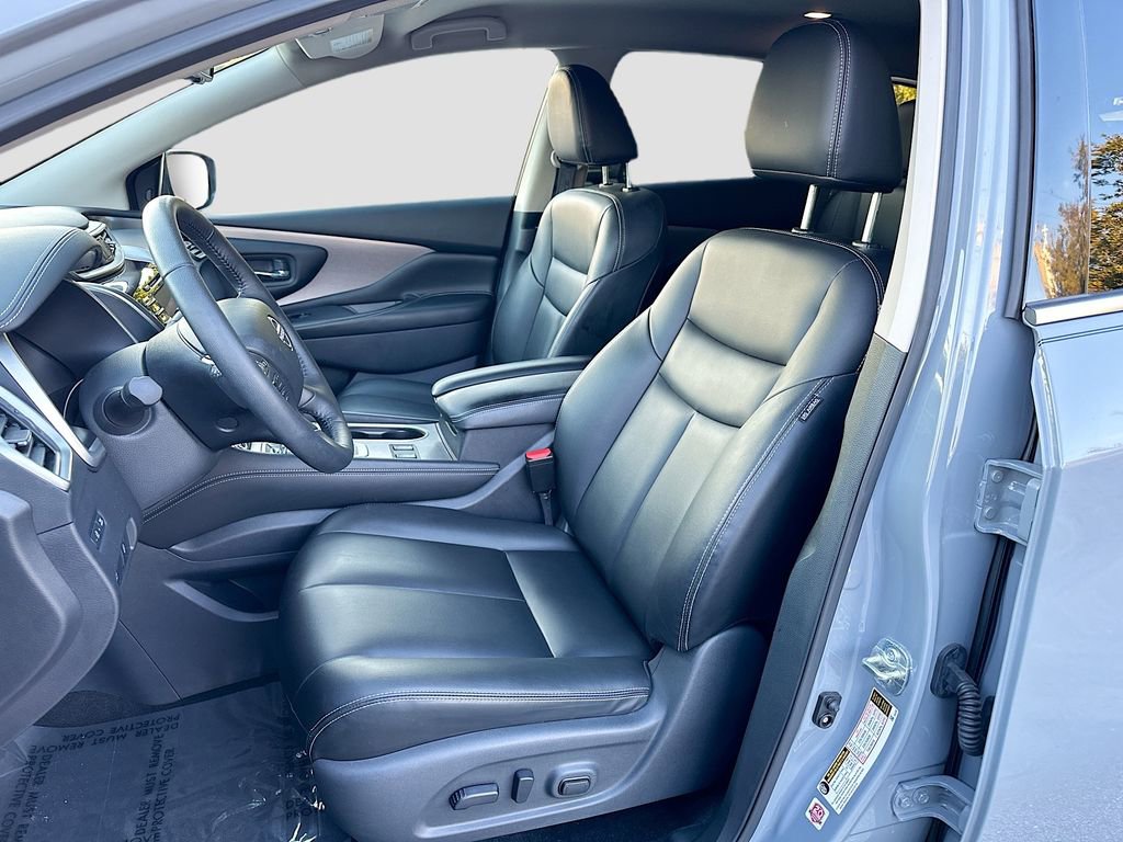 Certified 2023 Nissan Murano SV w/ SV Midnight Edition Package image 21