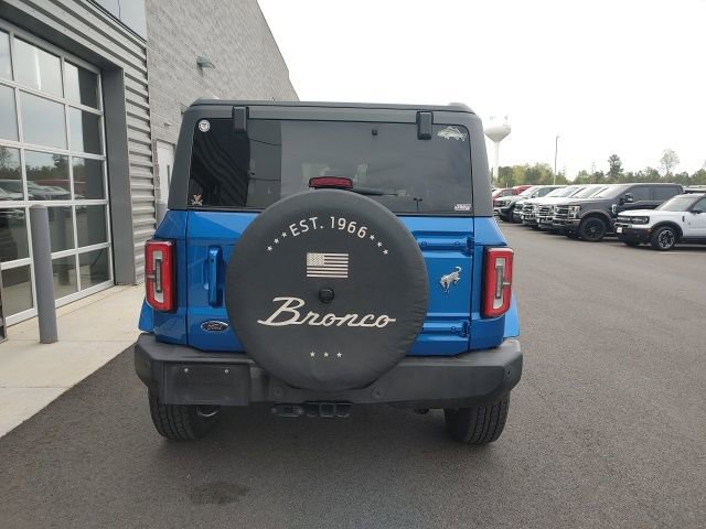 Used 2022 Ford Bronco Outer Banks image 4