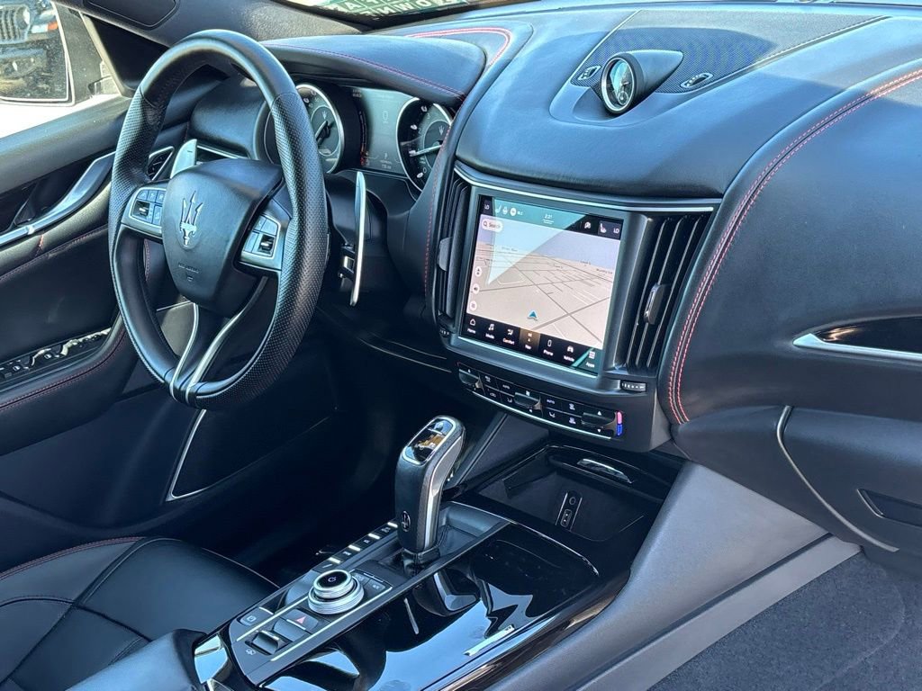 Used 2024 Maserati Levante GT Ultima AWD/4WD image 30