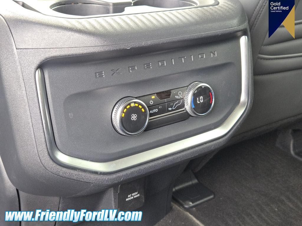 Certified 2025 Ford Expedition Active AWD/4WD image 18