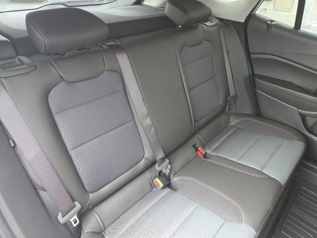 New 2026 Chevrolet Trax LT w/ Driver Confidence Package FWD image 25