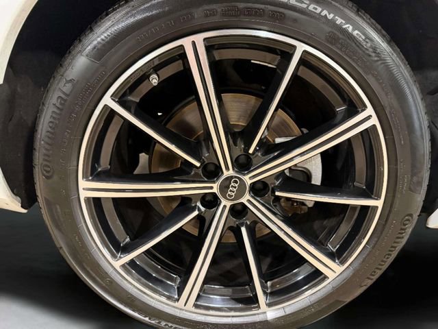 Used 2023 Audi Q7 3.0T Prestige image 30