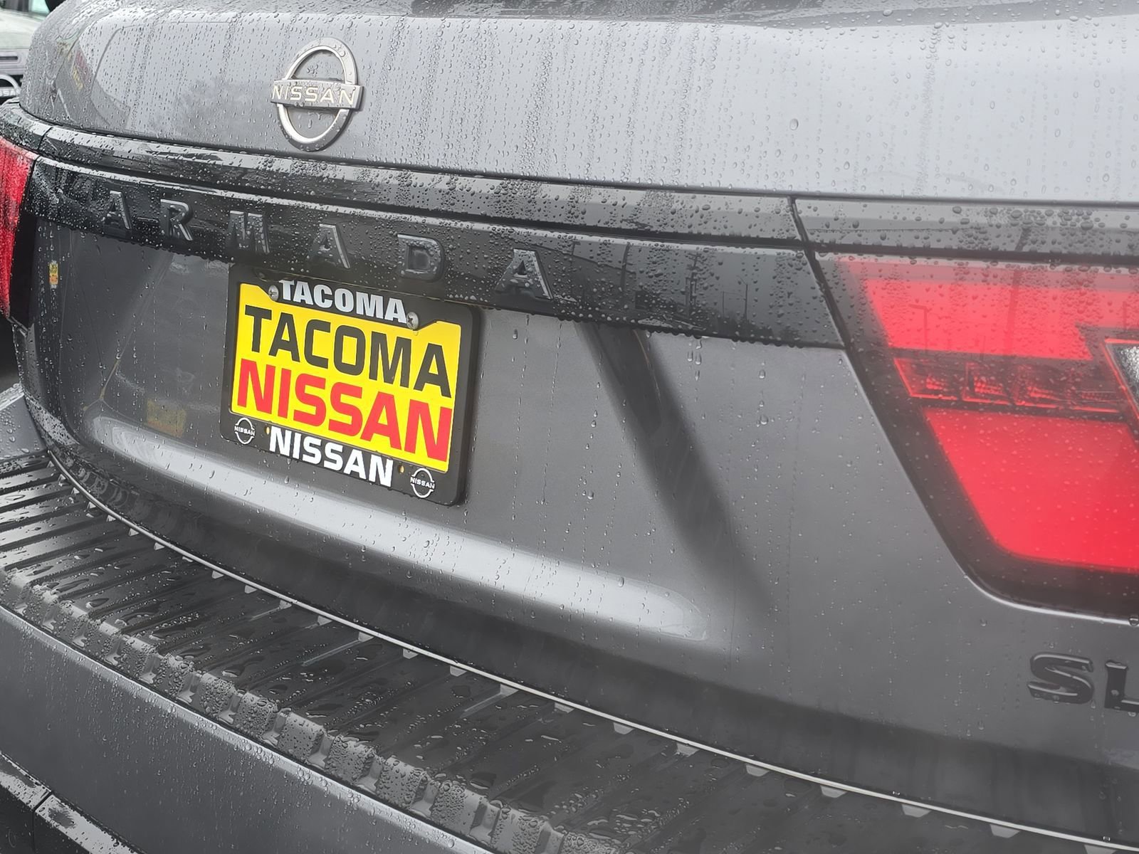 Used 2021 Nissan Armada SL image 30