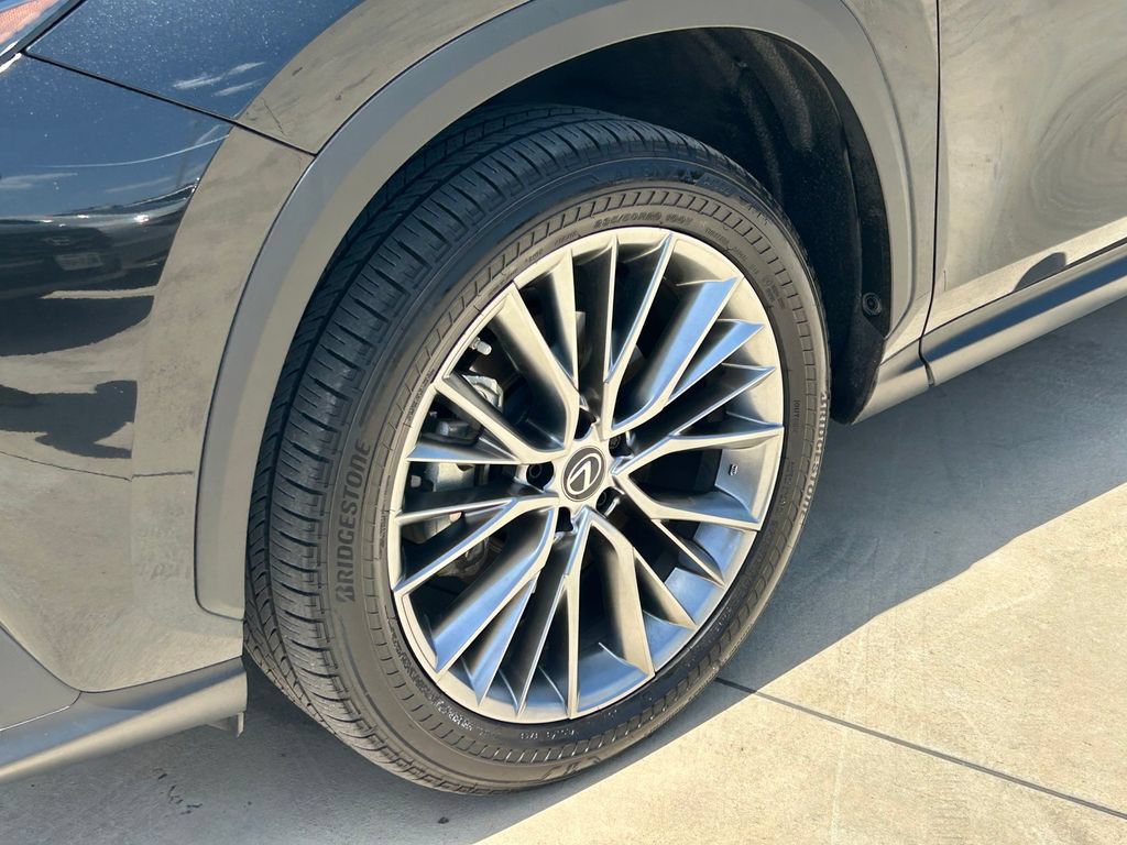 Used 2023 Lexus NX 350h AWD w/ Vision Package image 9