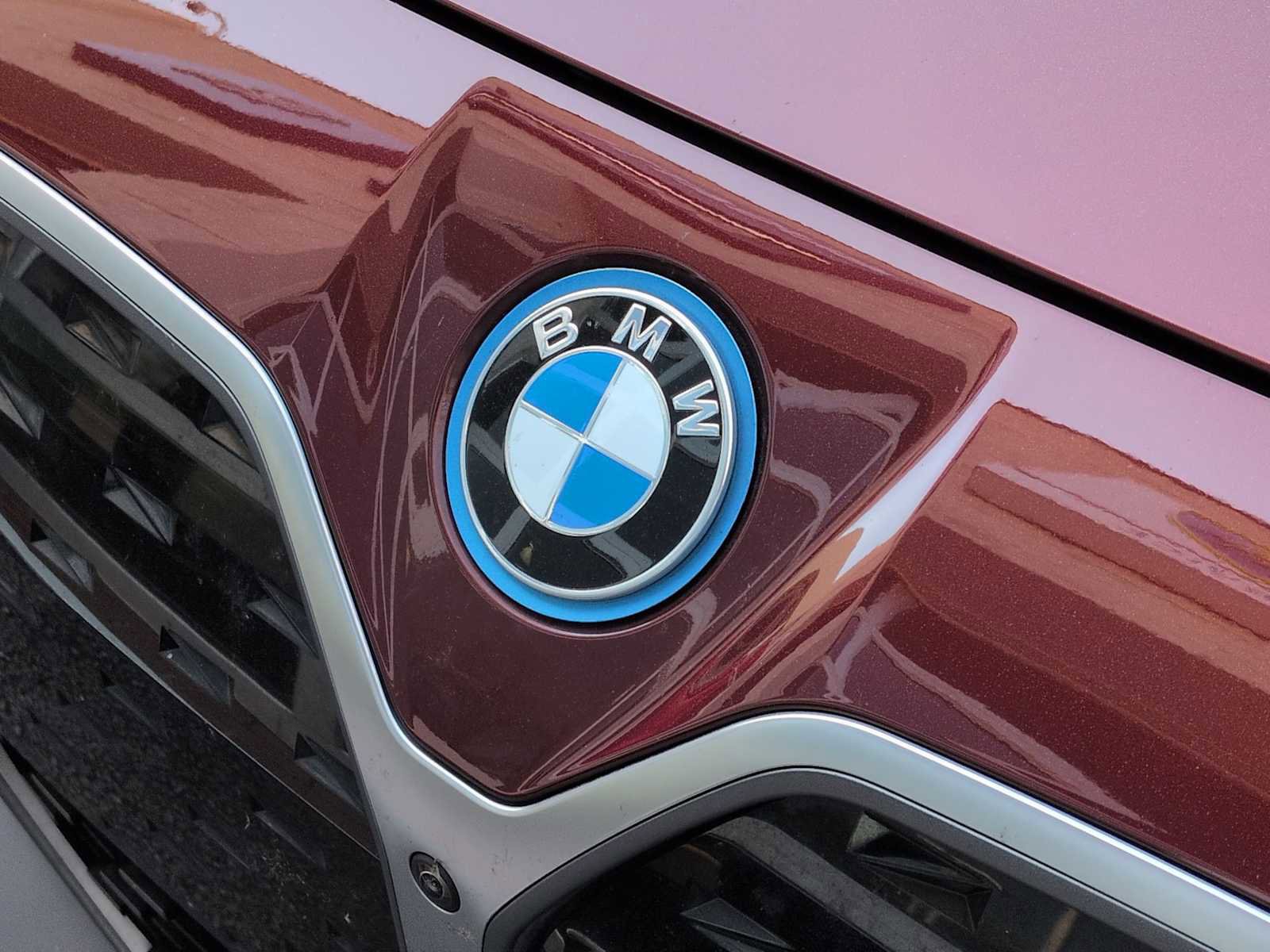 Certified 2023 BMW i4 eDrive35 w/ Premium Package image 12