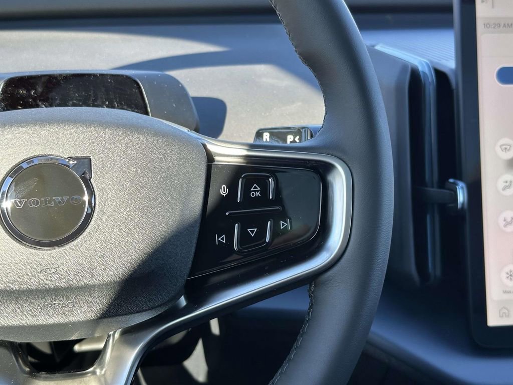 New 2026 Volvo EX30 Plus w/ Protection Package Premier image 8