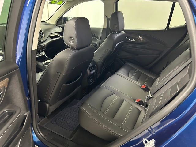 Used 2023 GMC Terrain Denali w/ Denali Premium Package image 15