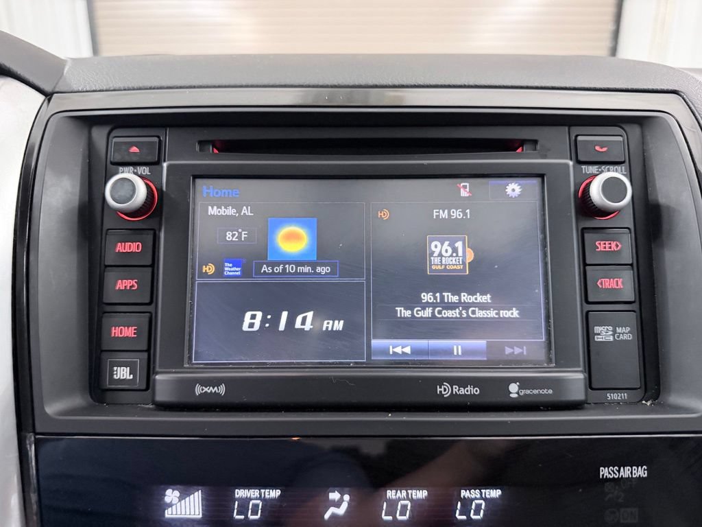 Used 2018 Toyota Sequoia Platinum AWD/4WD image 17