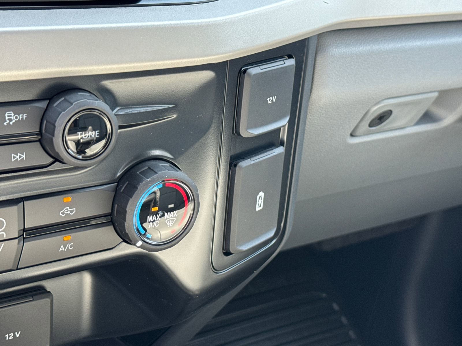 New 2026 Ford F250 XL image 30