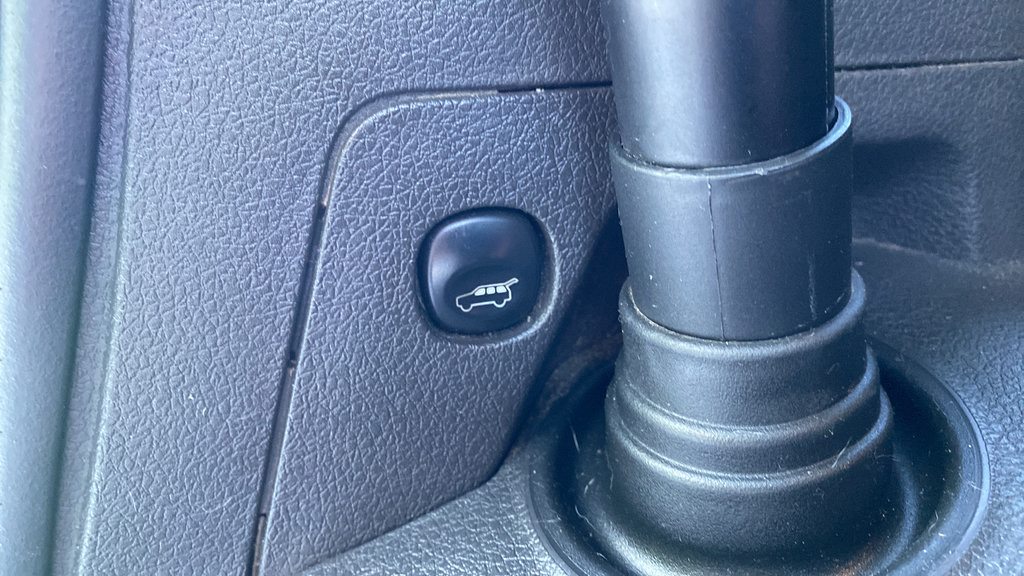 Used 2018 Ford Flex Limited w/ Equipment Group 301A AWD/4WD image 30