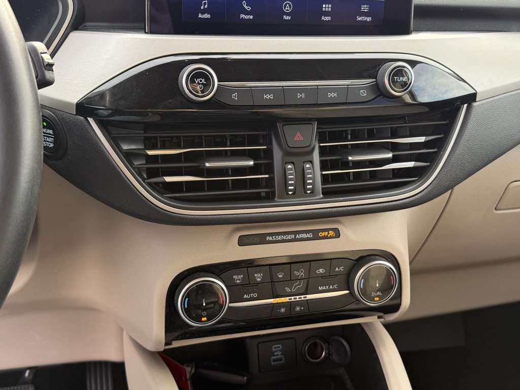 Used 2022 Ford Escape SE w/ Convenience Package image 24