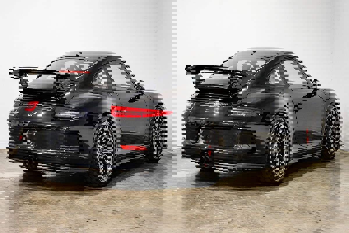 Used 2014 Porsche 911 GT3 w/ Sound Package Plus image 7