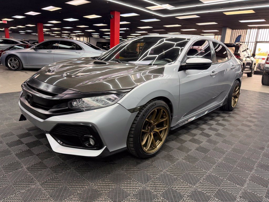 Used 2018 Honda Civic Sport Touring image 7