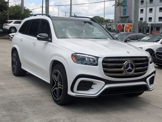 New 2026 Mercedes-Benz GLS 450 4MATIC image 6