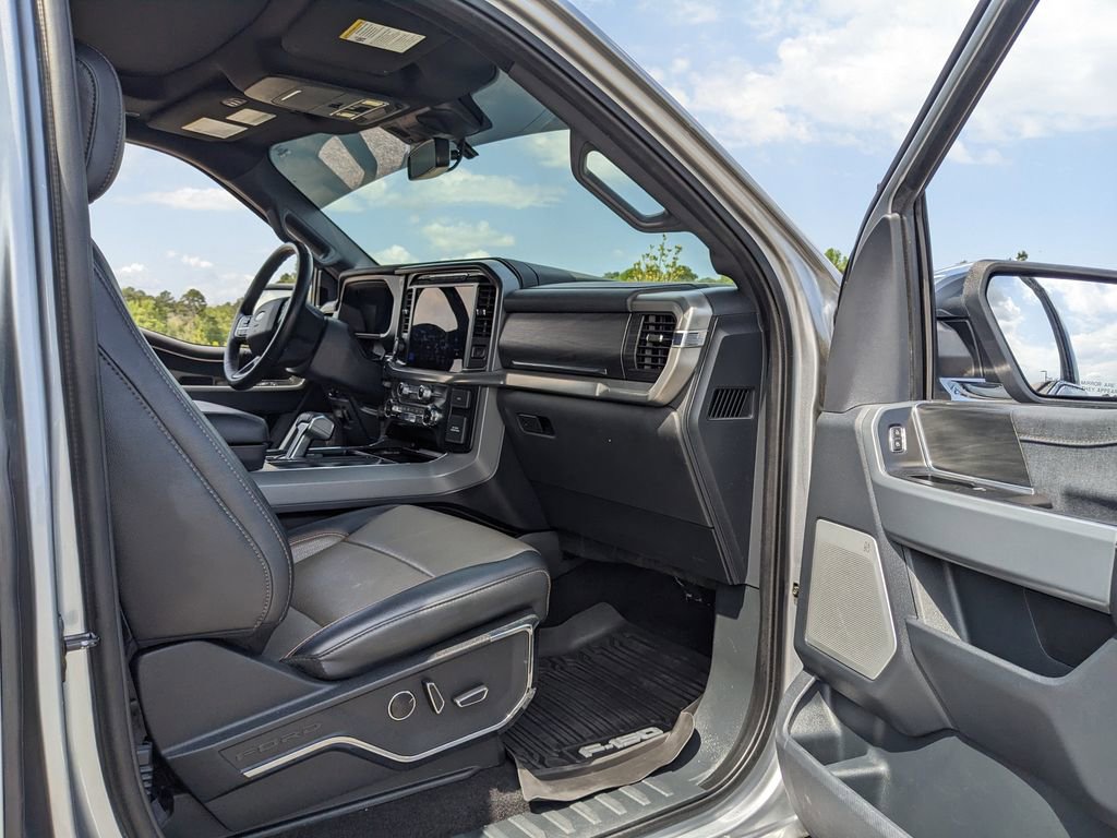 Used 2024 Ford F150 Lariat w/ Equipment Group 502A High image 45