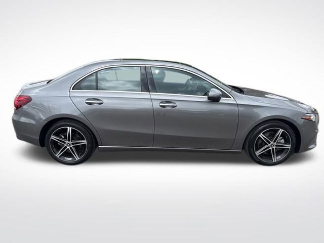 Used 2021 Mercedes-Benz A 220 image 6