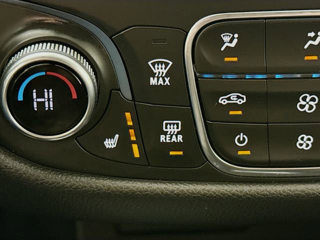 Used 2019 Chevrolet Equinox LT w/ Driver Convenience Package image 19